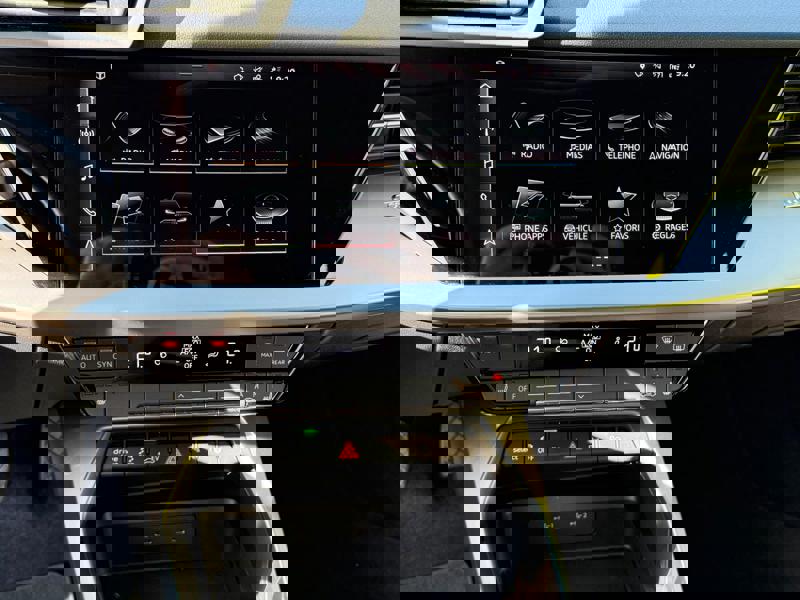 Image Audi ㍁匠潰瑲慢正⠠夸⥁〨⸳〲〲㸭) 1.4 204 40 TFSI e advanced S-tronic6 Leds GPS Carplay Caméra Sièges chauffants Régul Clim auto Gtie 